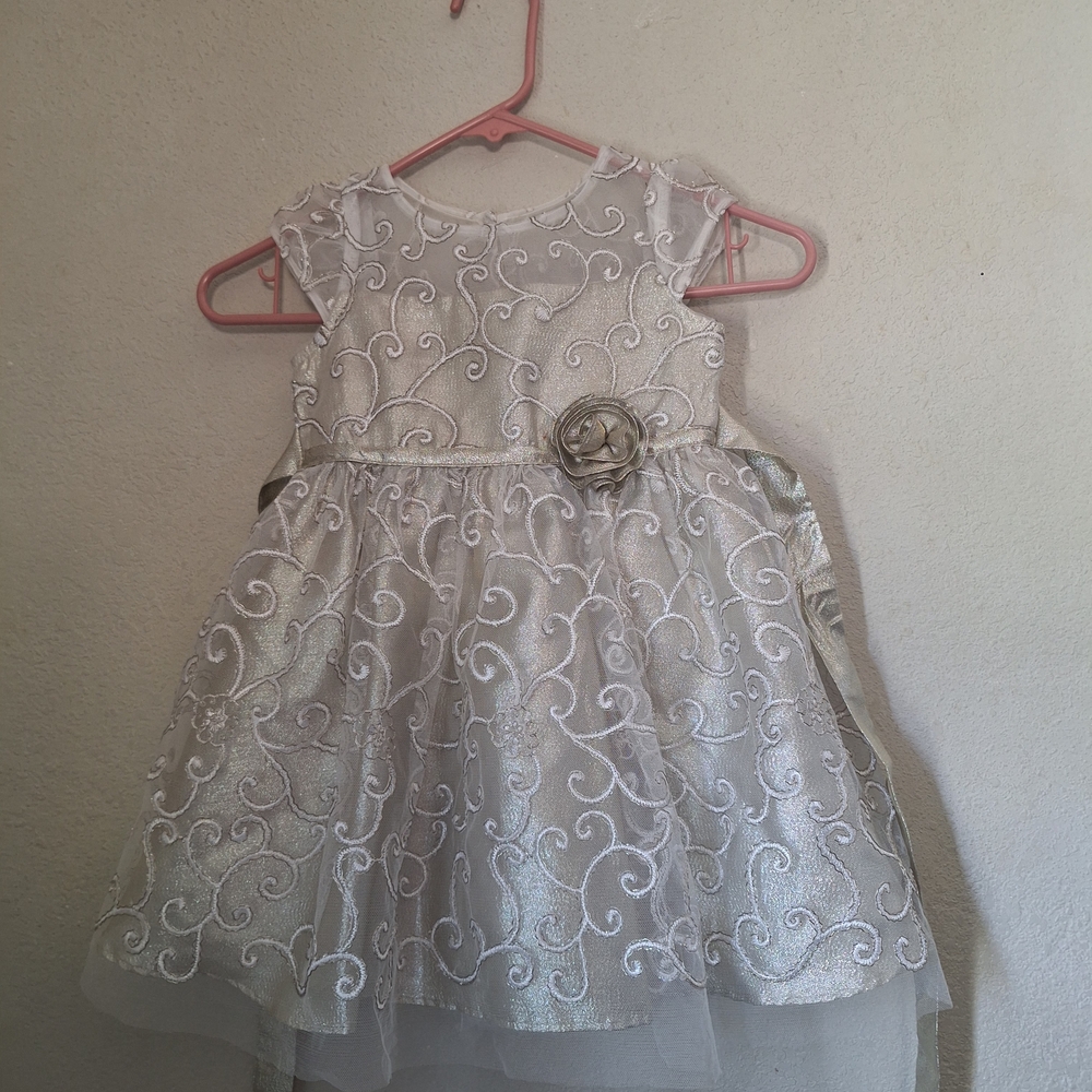 Jona Michelle Silver Lace Rosette Party Dress